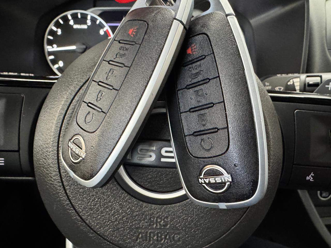 2023 Nissan Rogue SV Premium AWD Midnight Edition+CLEAN CARFAX Photo