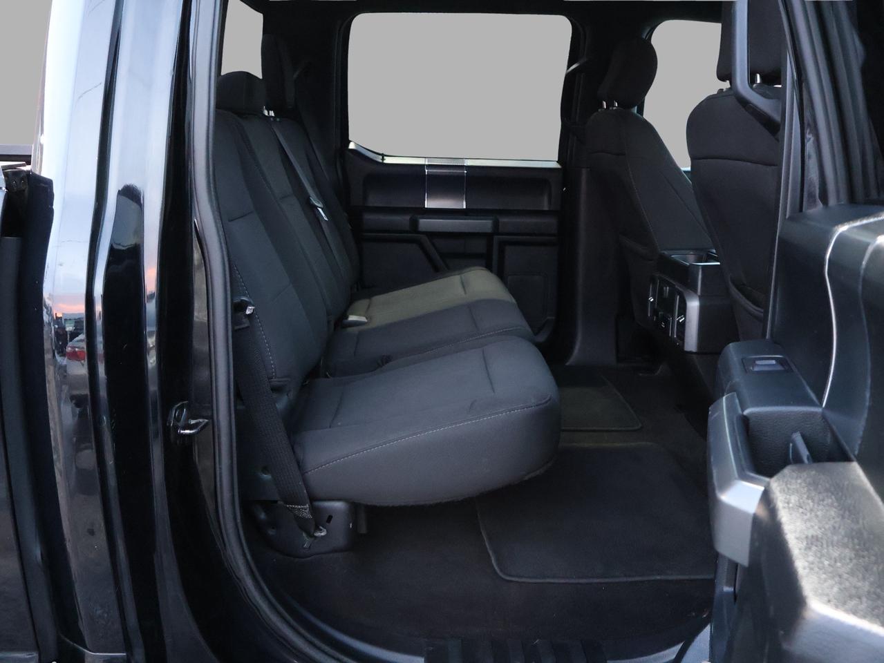 2018 Ford F-150 V8 SPORT 4WD CERTIFIED *ACCIDENT FREE*FORD MAINTAIN* CAMERA NAV BLUETOOTH HEATED SEATS CRUISE ALLOYS Photo