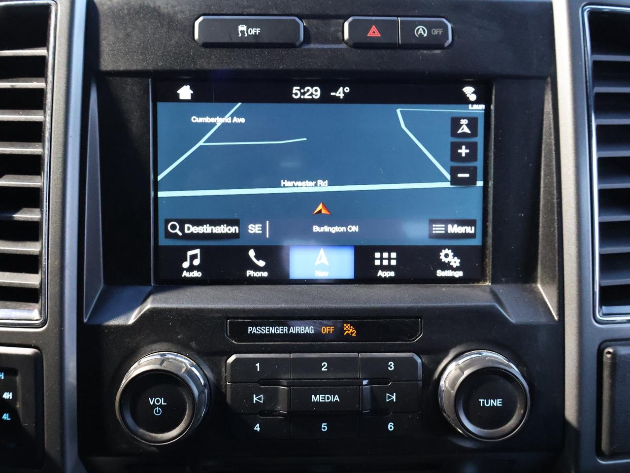 2018 Ford F-150 V8 SPORT 4WD CERTIFIED *ACCIDENT FREE*FORD MAINTAIN* CAMERA NAV BLUETOOTH HEATED SEATS CRUISE ALLOYS Photo