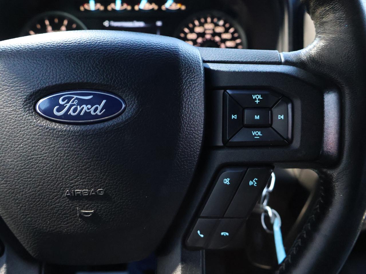 2018 Ford F-150 V8 SPORT 4WD CERTIFIED *ACCIDENT FREE*FORD MAINTAIN* CAMERA NAV BLUETOOTH HEATED SEATS CRUISE ALLOYS Photo