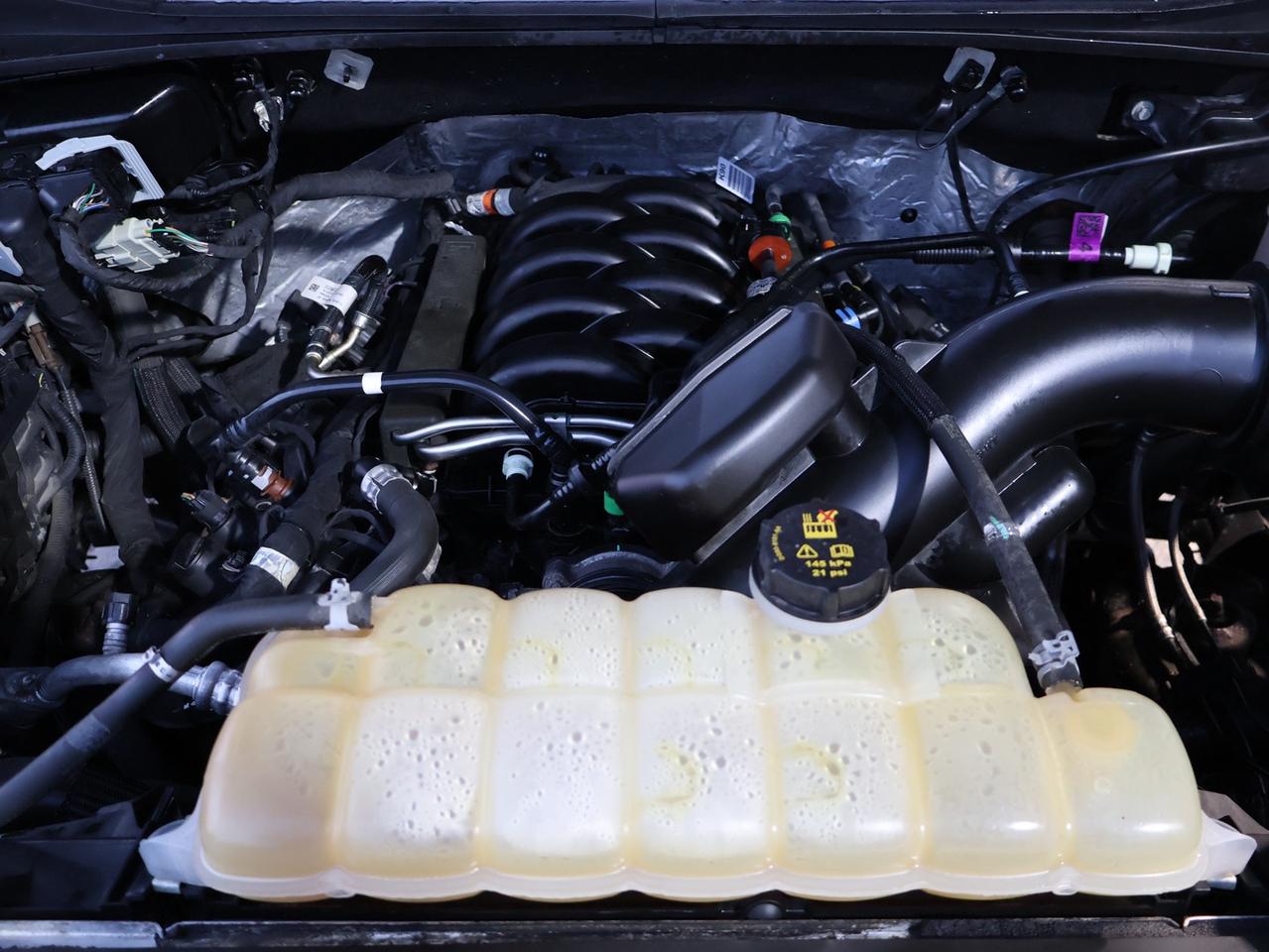 2018 Ford F-150 V8 SPORT 4WD CERTIFIED *ACCIDENT FREE*FORD MAINTAIN* CAMERA NAV BLUETOOTH HEATED SEATS CRUISE ALLOYS Photo