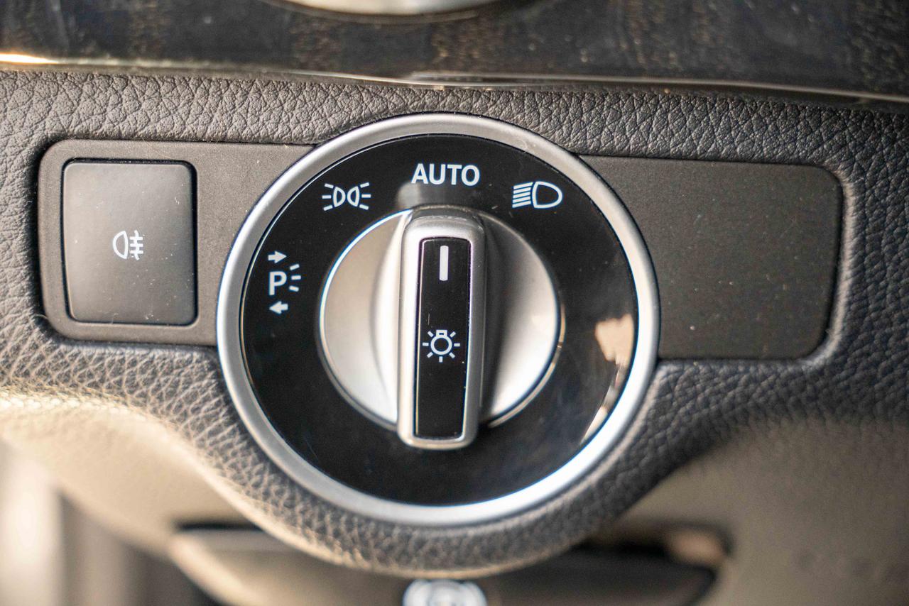 2015 Mercedes-Benz GLK-Class 250 BlueTec Photo