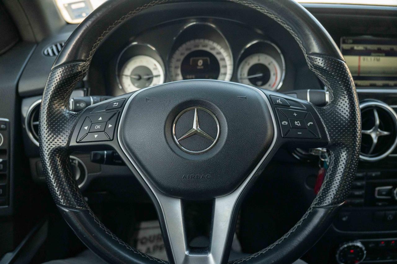 2015 Mercedes-Benz GLK-Class 250 BlueTec Photo