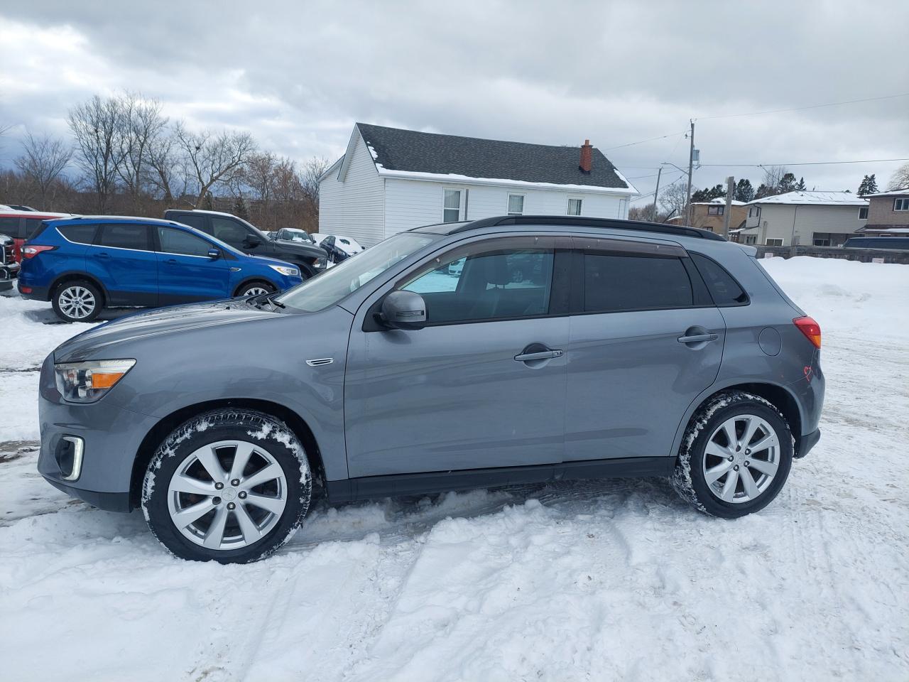 2015 Mitsubishi RVR GT - Photo #1