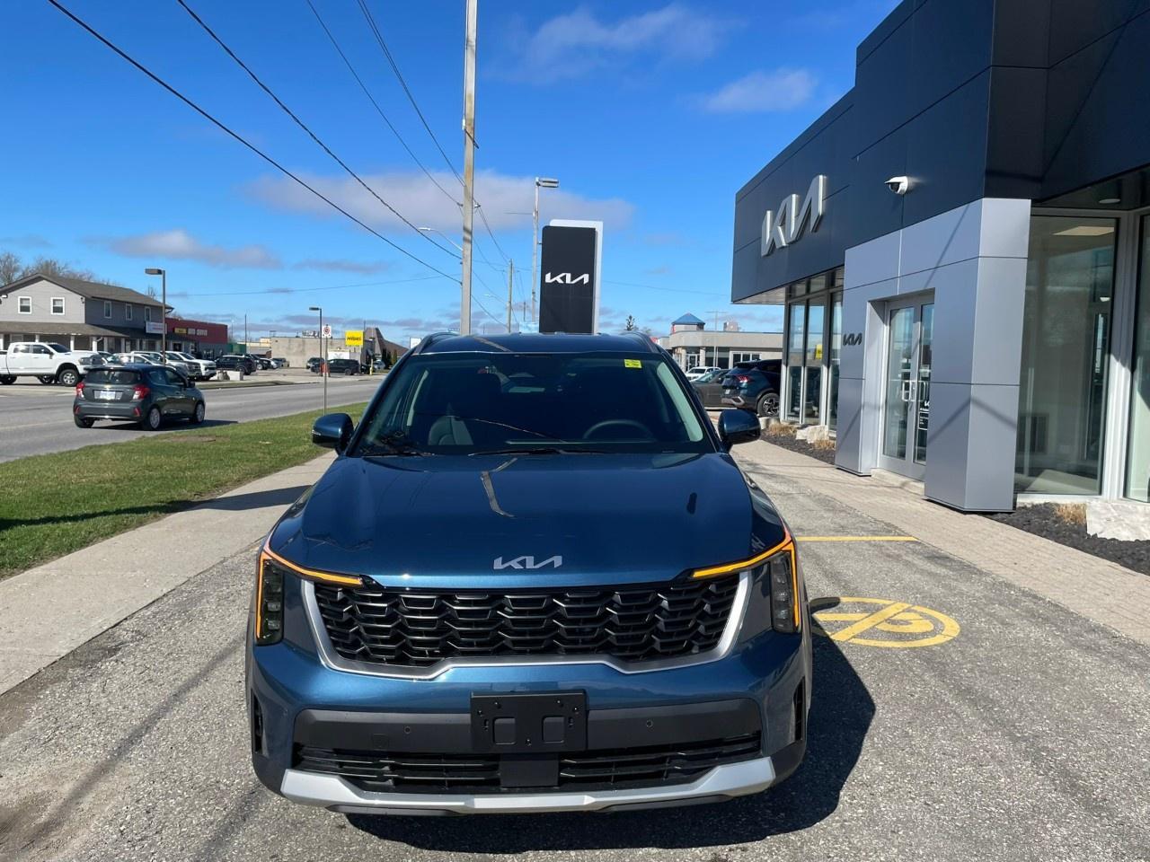 2026 Kia Sorento Plug-In Hybrid EX AWD Photo