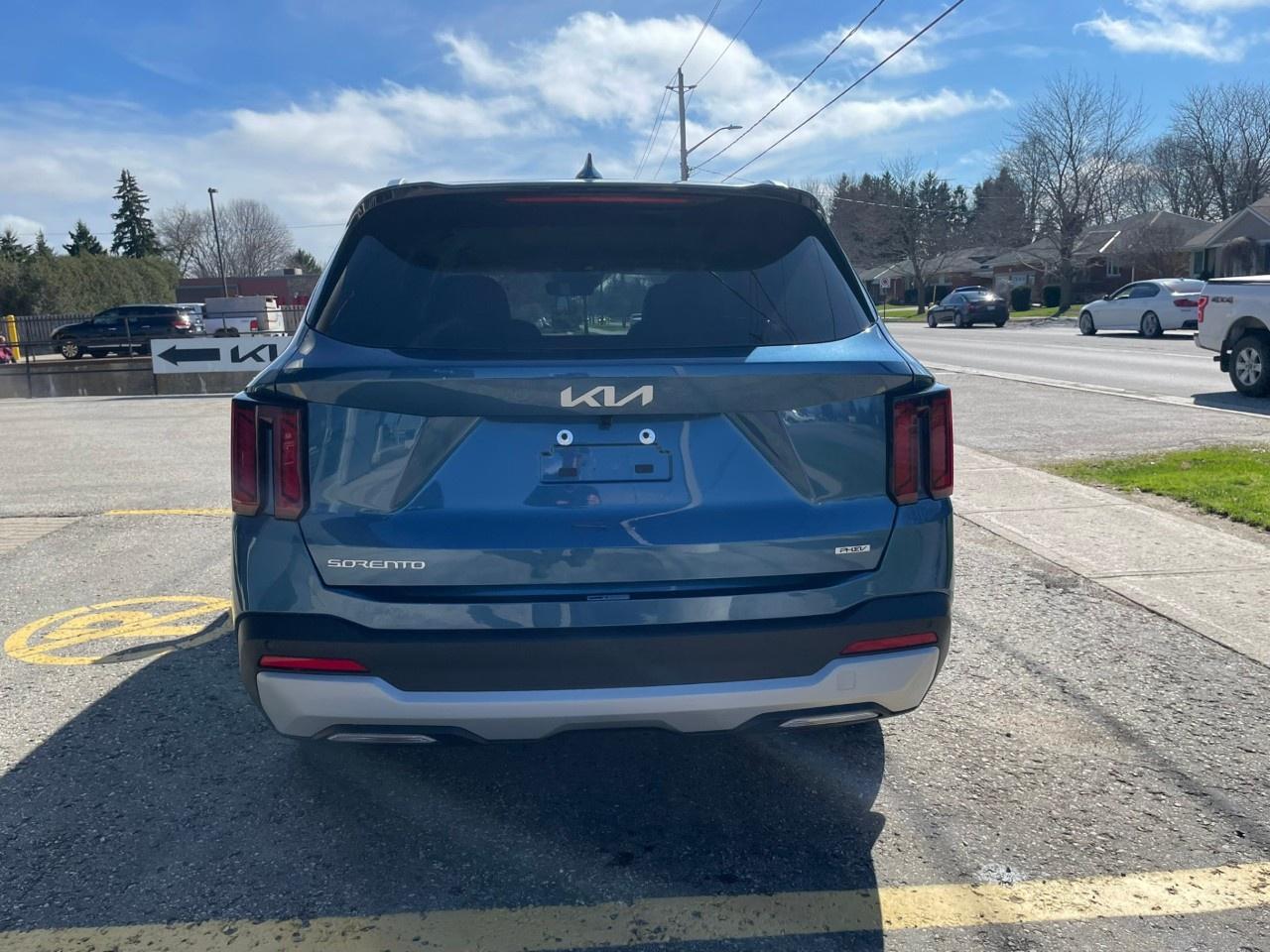 2026 Kia Sorento Plug-In Hybrid EX AWD Photo