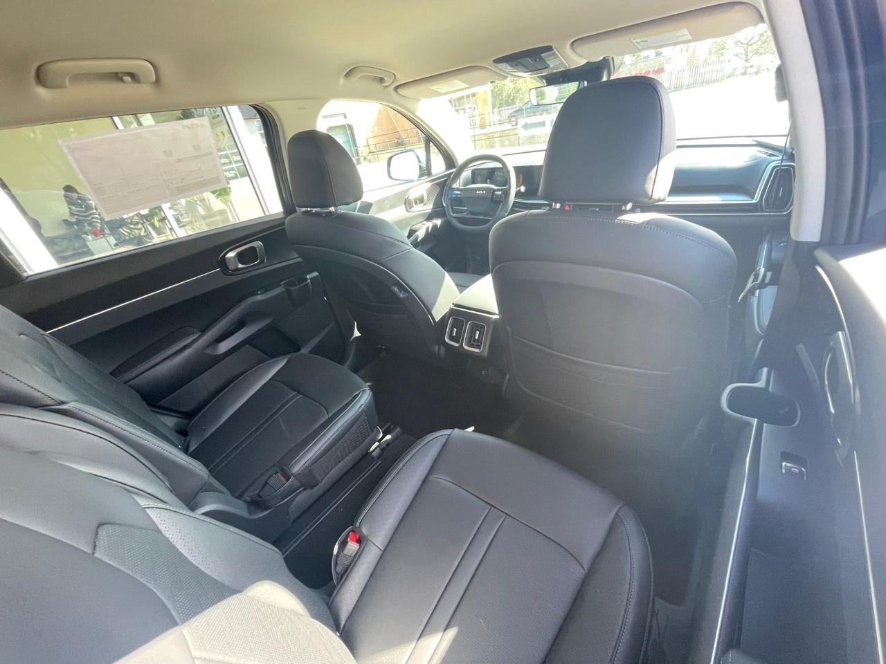 2026 Kia Sorento Plug-In Hybrid EX AWD Photo