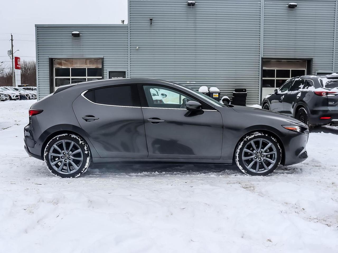 2021 Mazda MAZDA3 SPORT GT Premium Hatchback AWD Photo2