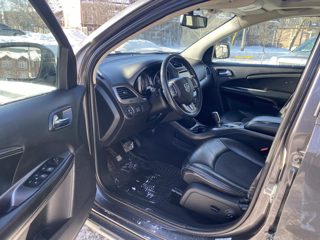 2015 Dodge Journey Crossroad/7 Passenger/Leather/Sunroof/Bckup Camera Photo