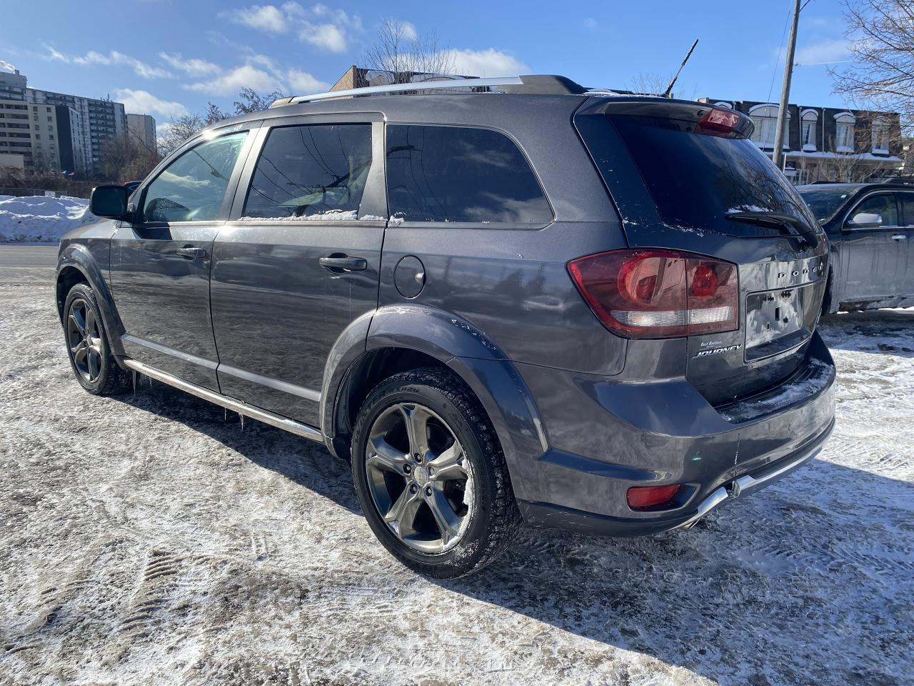 2015 Dodge Journey Crossroad/7 Passenger/Leather/Sunroof/Bckup Camera Photo