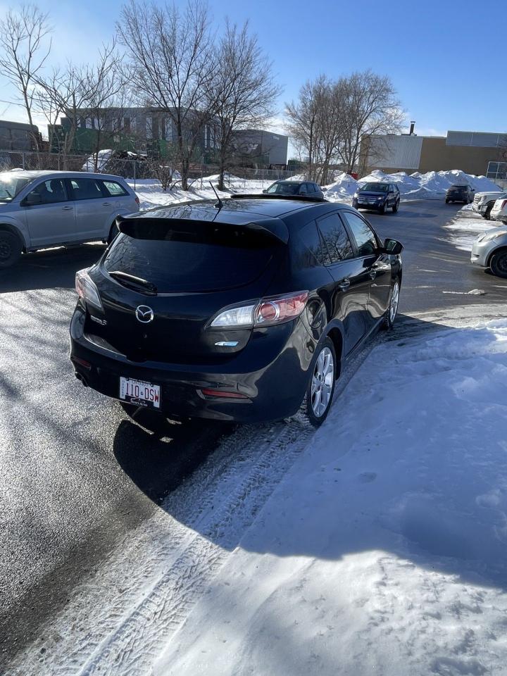 2013 Mazda MAZDA3 GS-SKY   161,000 KMS      6 SPEED MANUAL Photo3