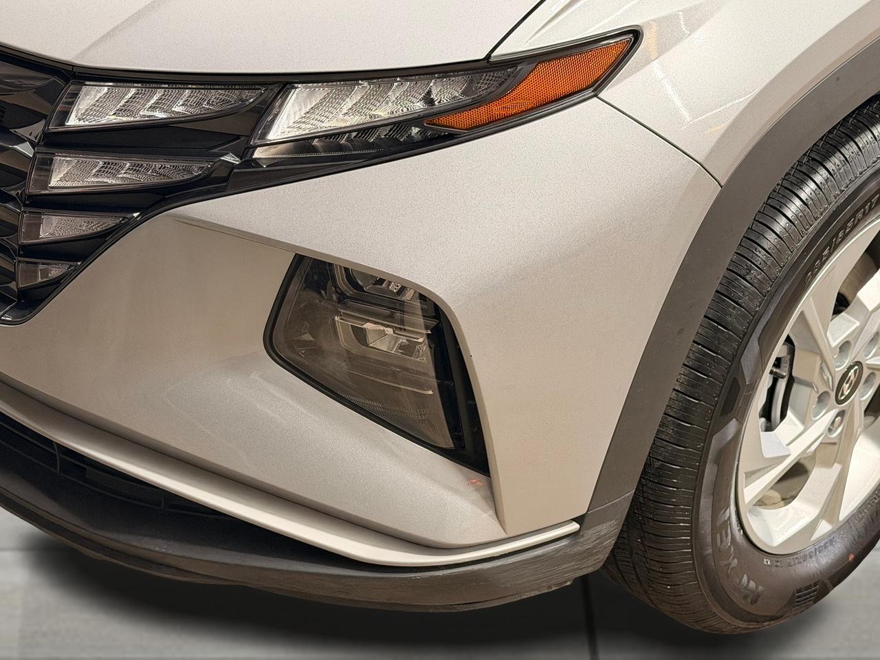 2022 Hyundai Tucson Essential AWD+ApplePlay+ONE OWNER+CLEAN CARFAX Photo