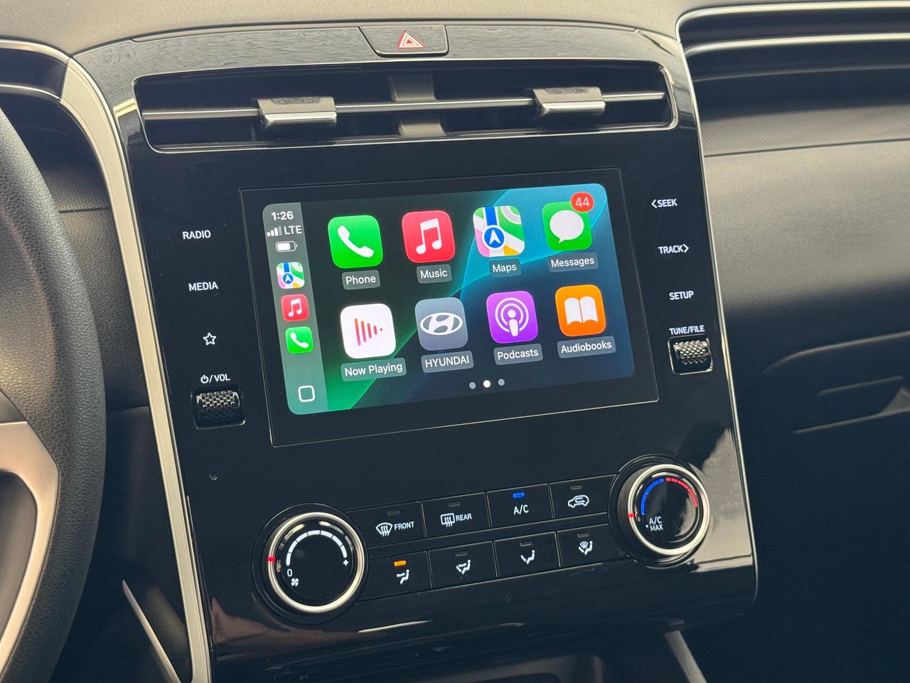 2022 Hyundai Tucson Essential AWD+ApplePlay+ONE OWNER+CLEAN CARFAX Photo