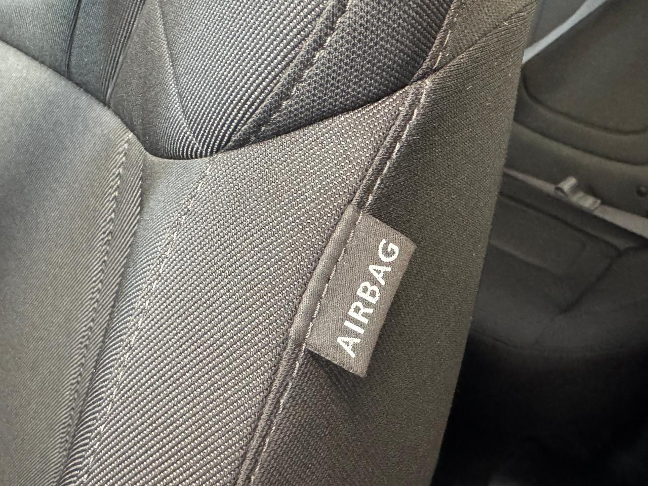 2022 Hyundai Tucson Essential AWD+ApplePlay+ONE OWNER+CLEAN CARFAX Photo