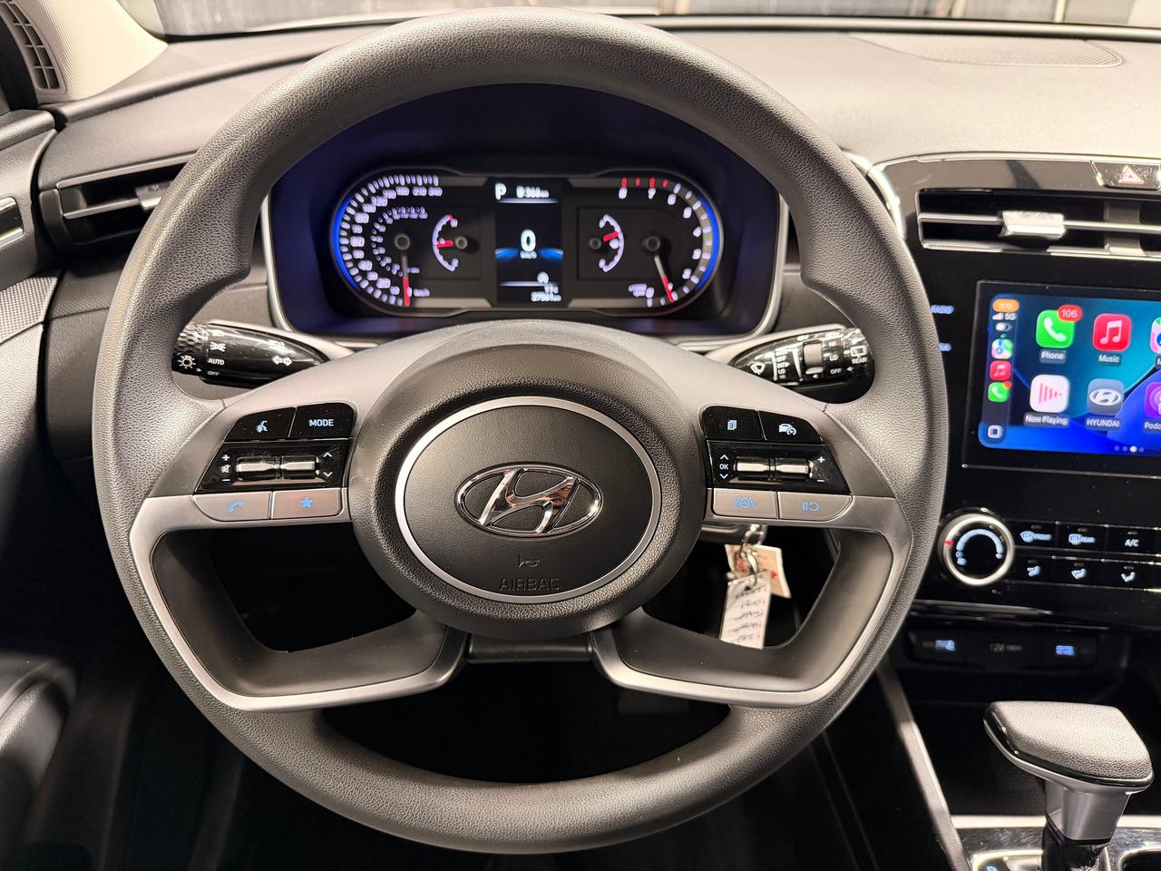 2022 Hyundai Tucson Essential AWD+ApplePlay+ONE OWNER+CLEAN CARFAX Photo
