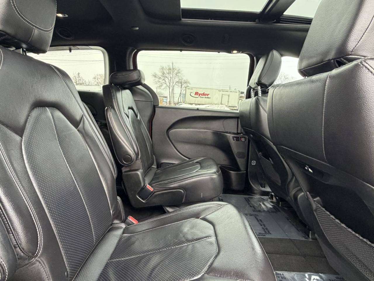 2022 Chrysler Pacifica Touring-L Photo