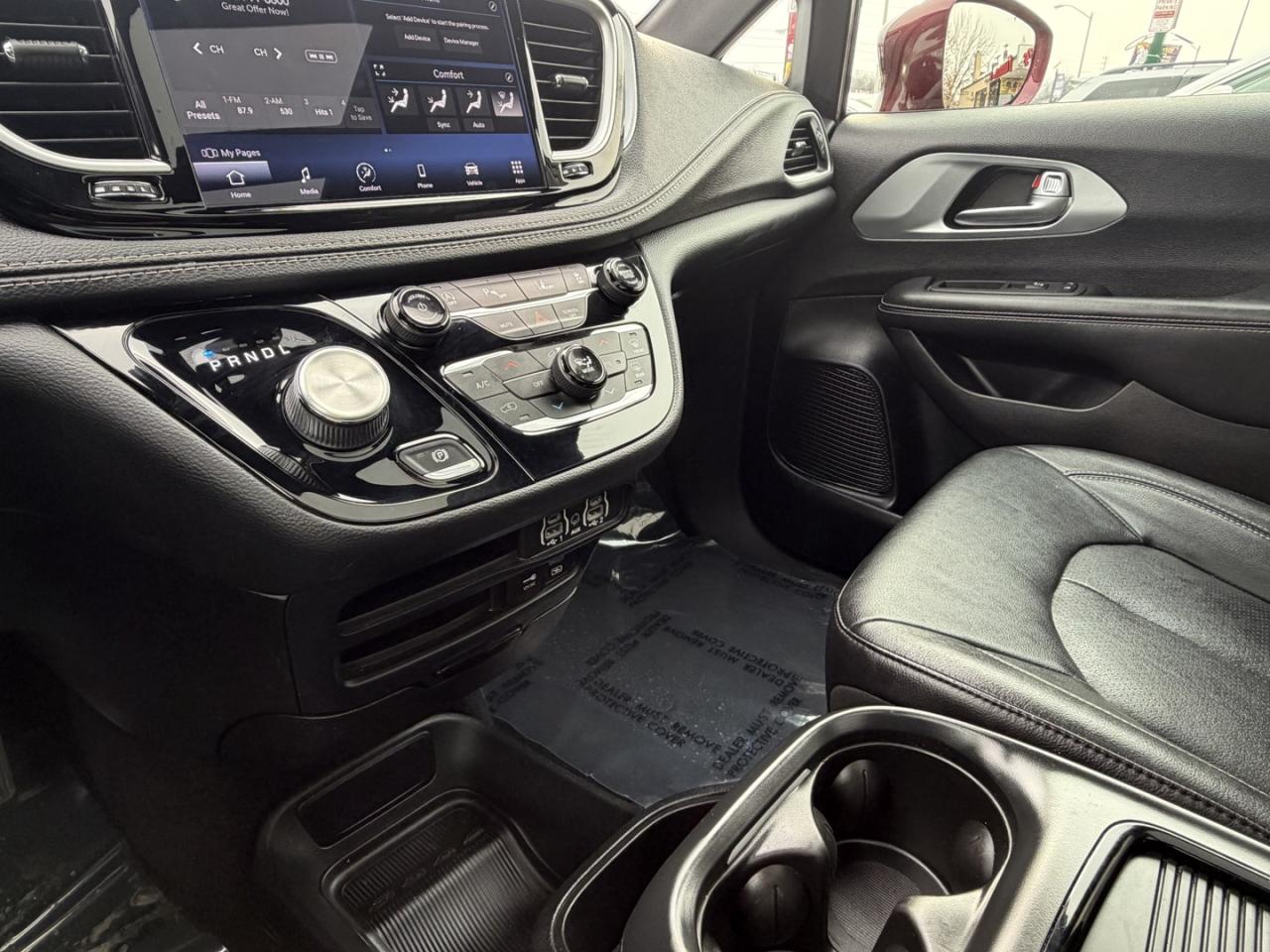 2022 Chrysler Pacifica Touring-L Photo