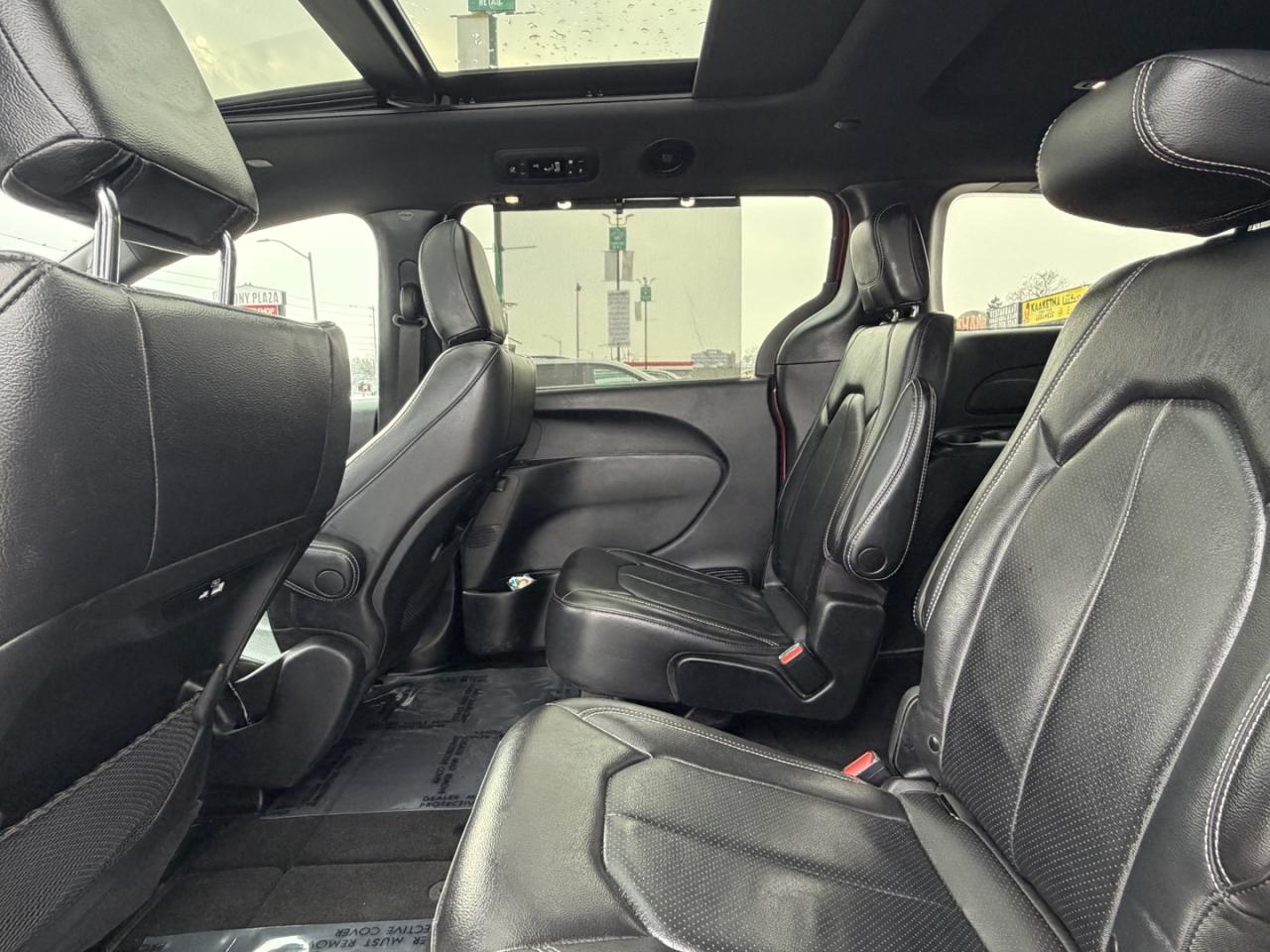 2022 Chrysler Pacifica Touring-L Photo