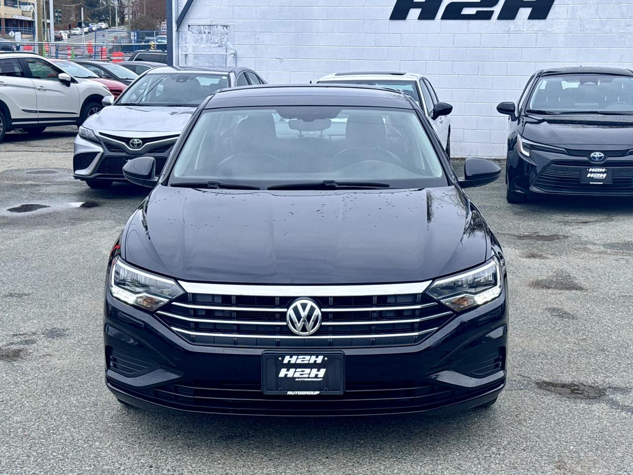 2019 Volkswagen Jetta HIGHLINE Photo2