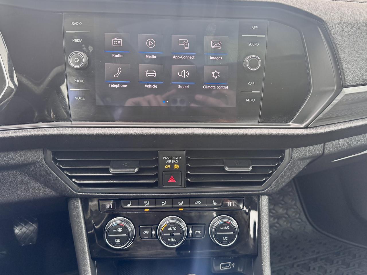 2019 Volkswagen Jetta HIGHLINE Photo13