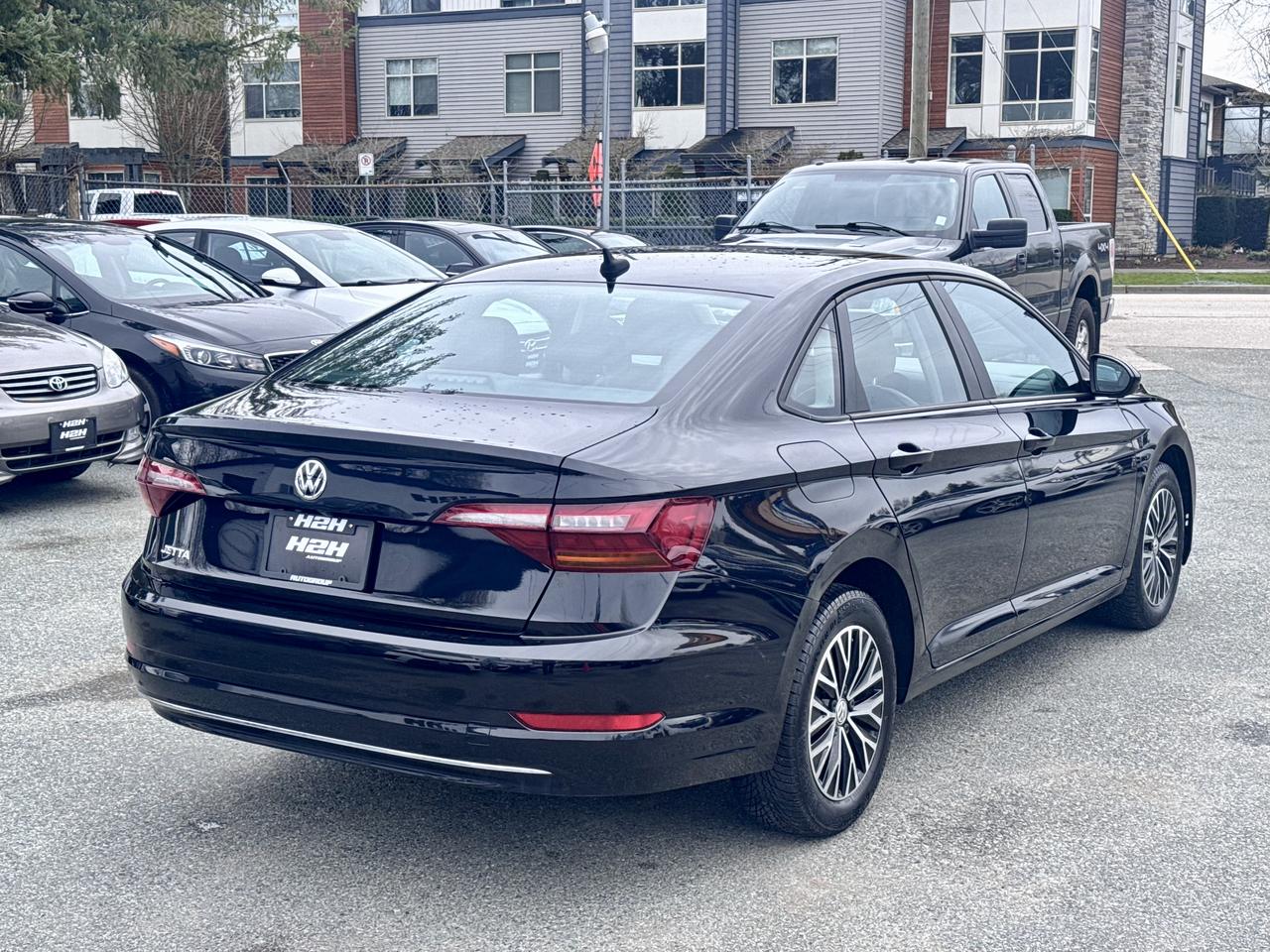 2019 Volkswagen Jetta HIGHLINE Photo5