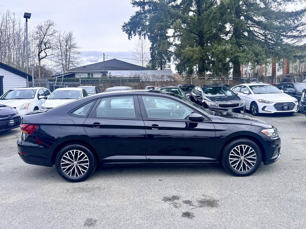 2019 Volkswagen Jetta HIGHLINE Photo4