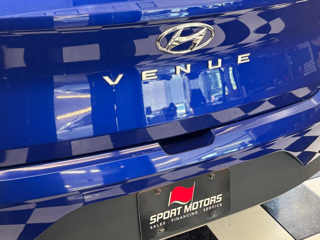 2023 Hyundai Venue Preferred+Blind Spot+CLEAN CARFAX Photo118
