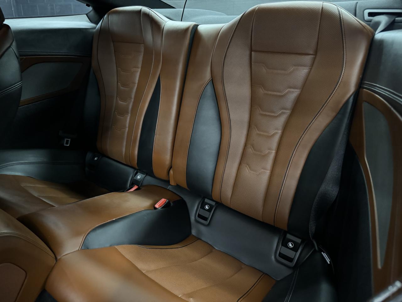 2019 BMW M850i COUPE|CARBON ROOF|NAV|360CAM|BSM|FCW|LKA|AMBIENT| Photo