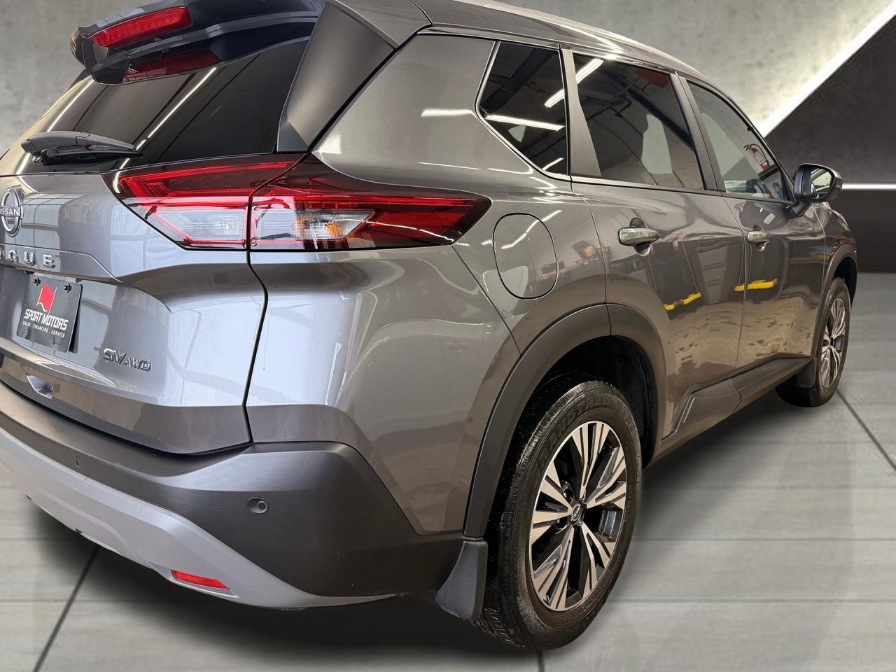 2023 Nissan Rogue SV Moonroof+ONE OWNER+CLEAN CARFAX Photo44