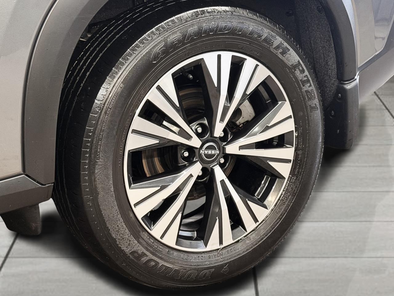 2023 Nissan Rogue SV Moonroof+ONE OWNER+CLEAN CARFAX Photo121