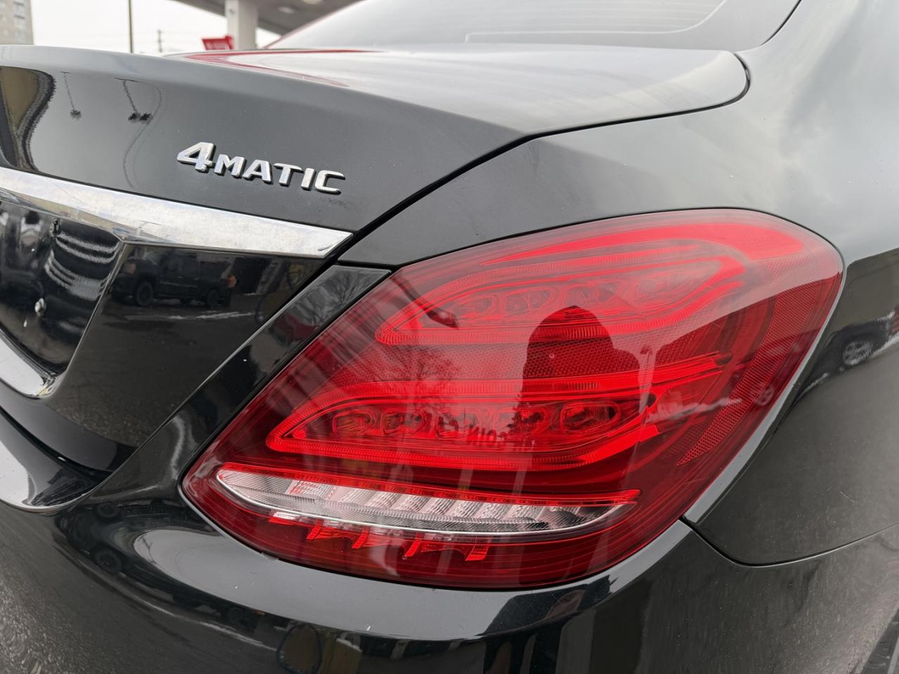 2018 Mercedes-Benz C-Class C300 4MATIC Sedan Photo