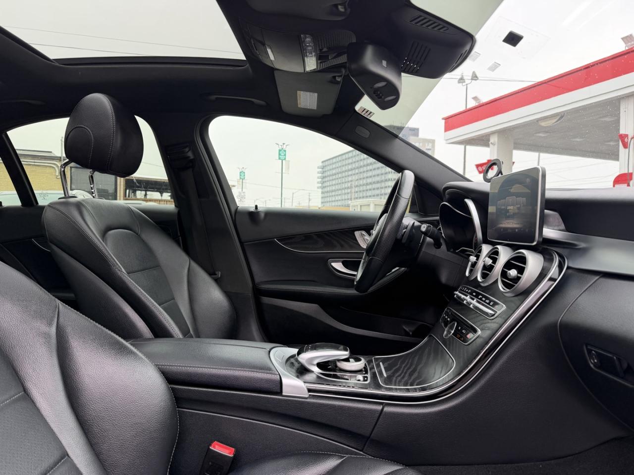 2018 Mercedes-Benz C-Class C300 4MATIC Sedan Photo