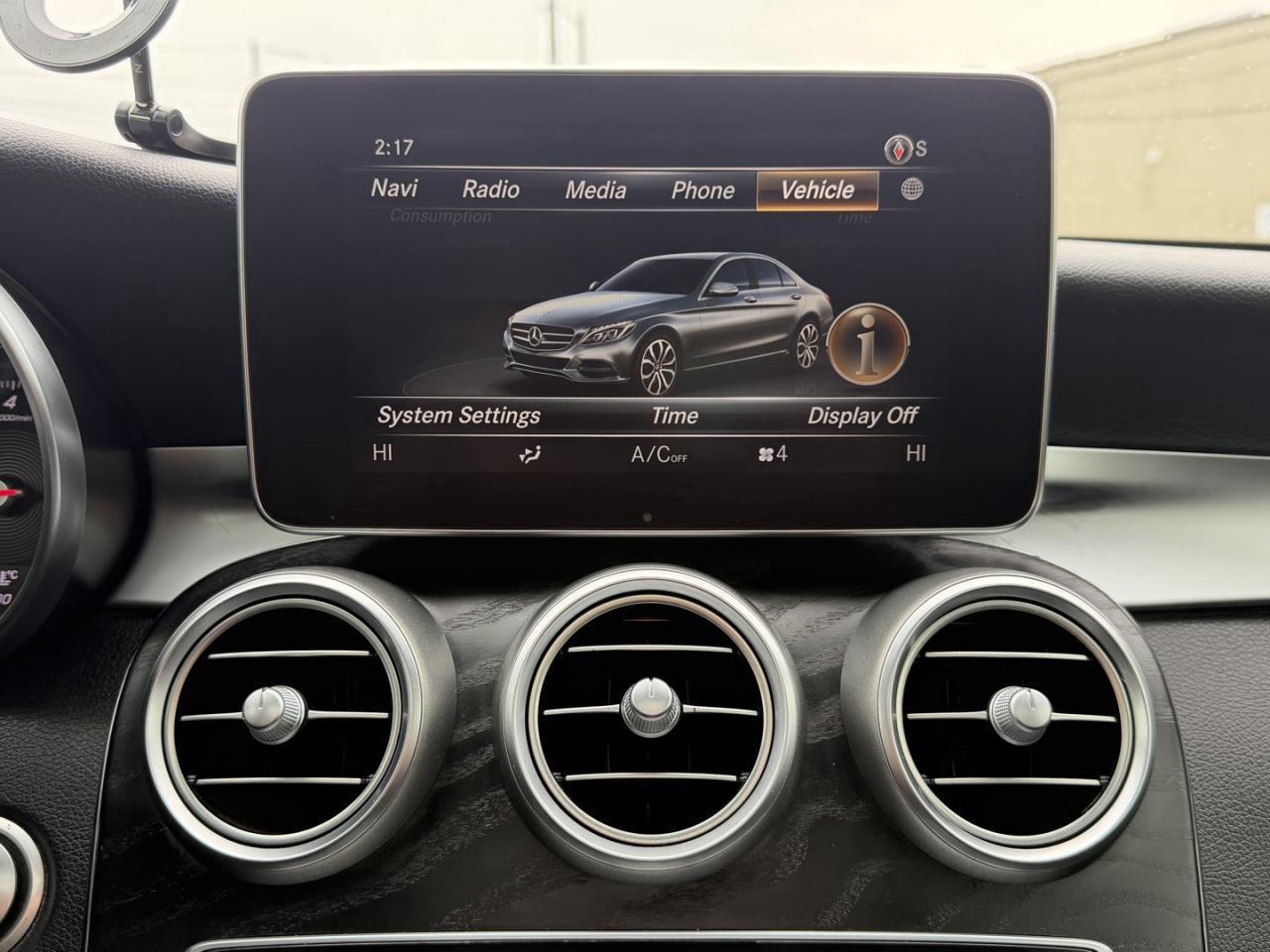 2018 Mercedes-Benz C-Class C 300 4MATIC Sedan Photo