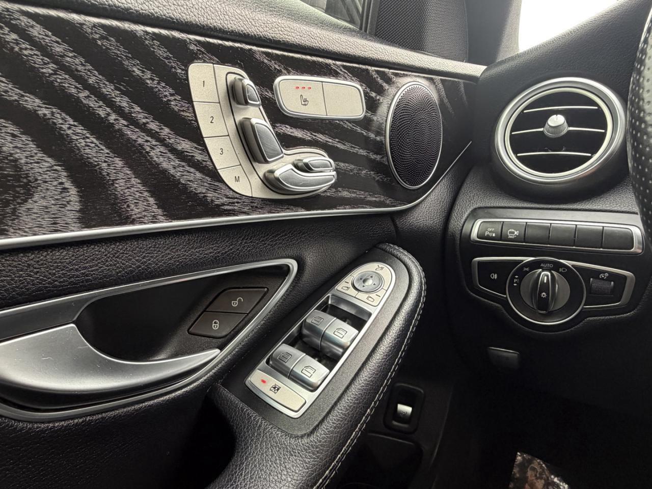 2018 Mercedes-Benz C-Class C 300 4MATIC Sedan Photo