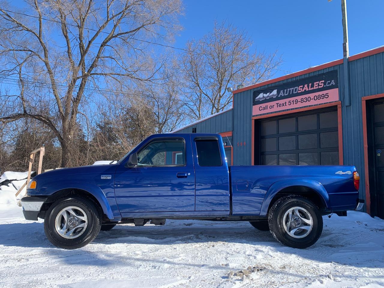 2010 Mazda B-Series B4000 FORD RANGER 4X4 SUPERCAB LOW KMS Photo