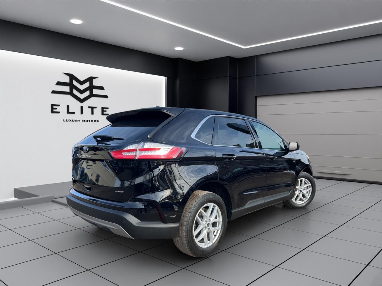 2022 Ford Edge SEL AWD - Blind Spot Monitor - Reverse Camera !!! Photo