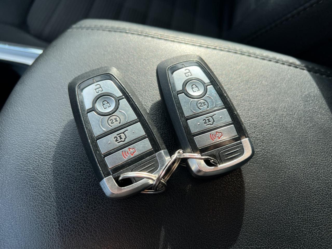 2022 Ford Edge SEL AWD - Blind Spot Monitor - Reverse Camera !!! Photo