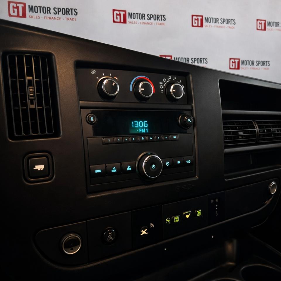 2014 GMC Savana LS Photo