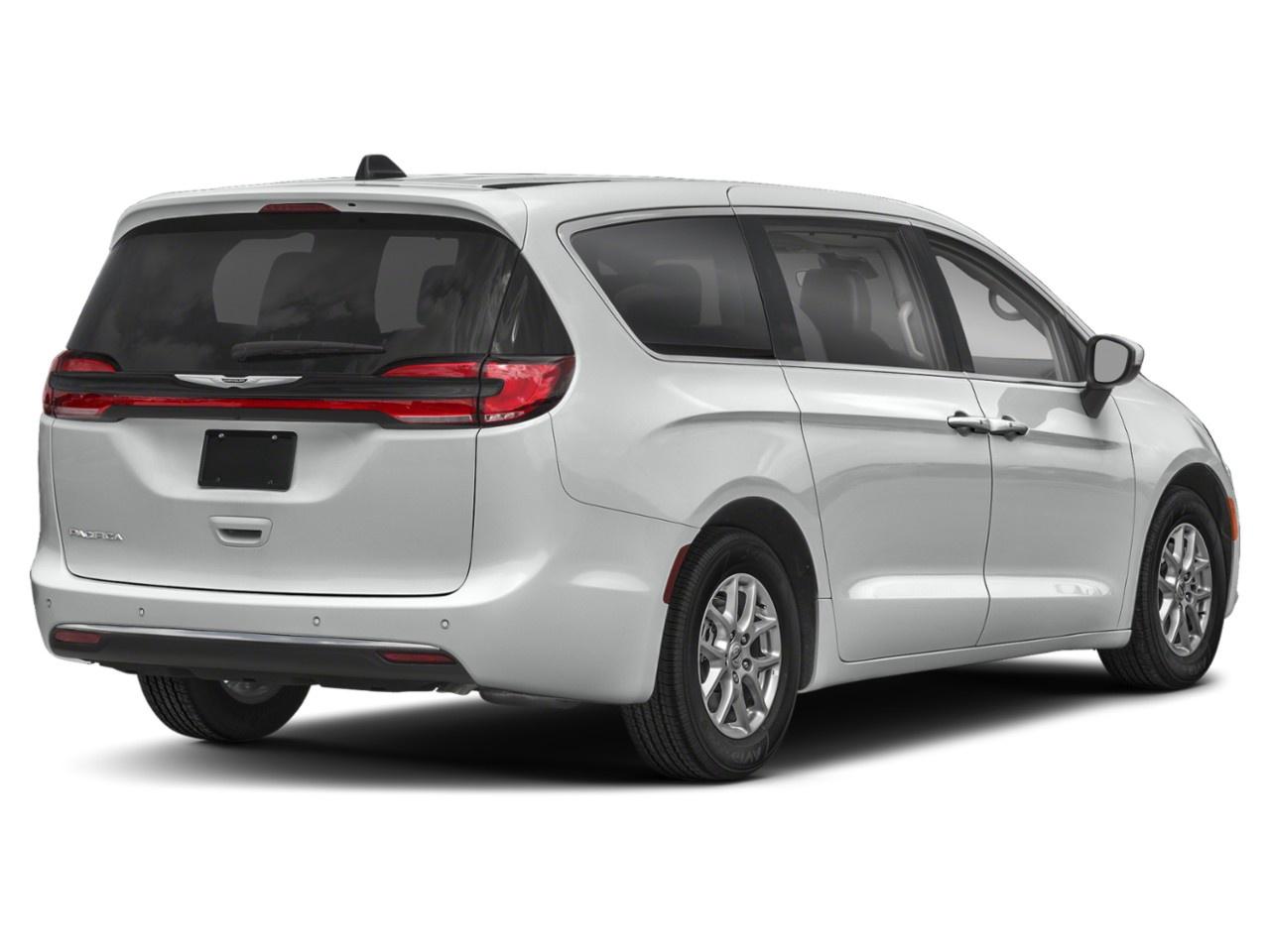 2023 Chrysler Pacifica TOURING L AWD Photo