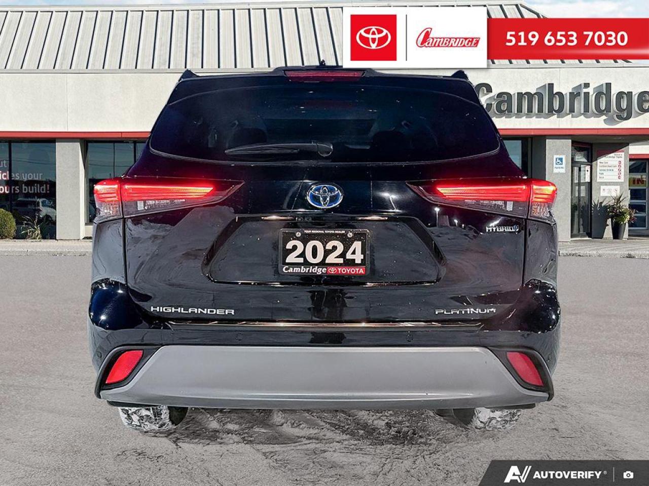2024 Toyota Highlander Hybrid Limited Photo