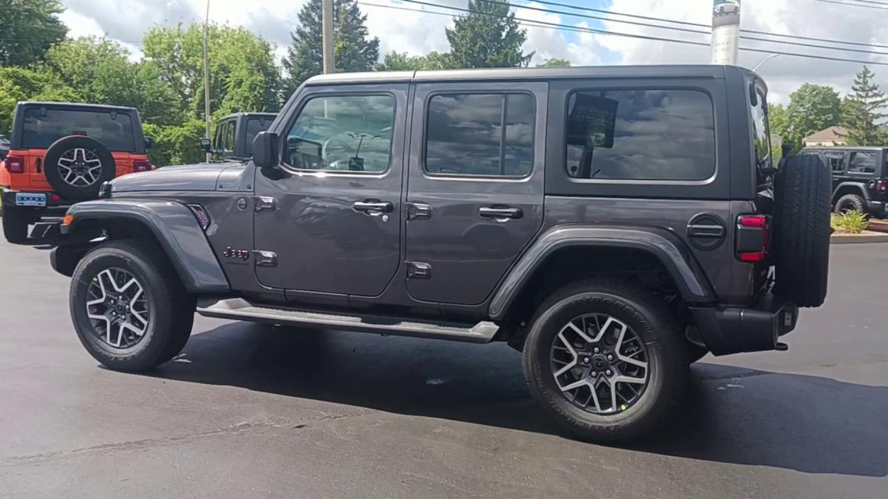 2025 Jeep Wrangler Sahara 4 Door 4x4 Photo