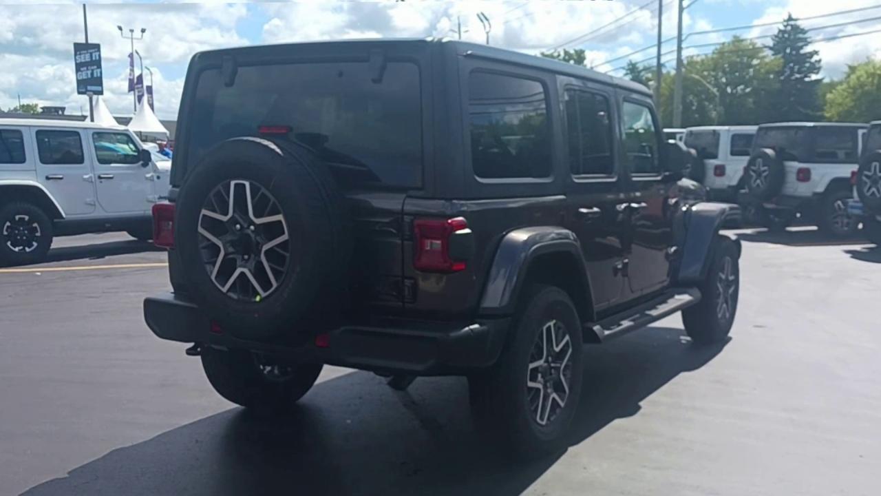 2025 Jeep Wrangler Sahara 4 Door 4x4 Photo