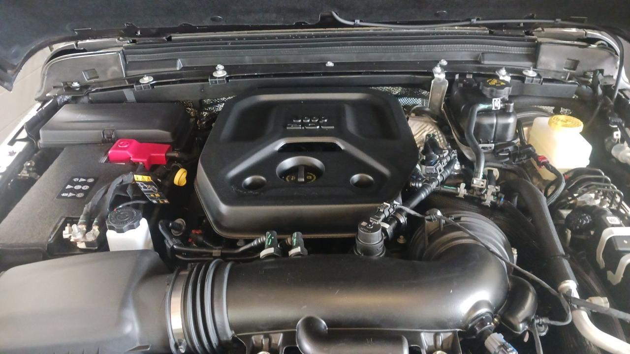 2025 Jeep Wrangler Sahara 4 Door 4x4 Photo