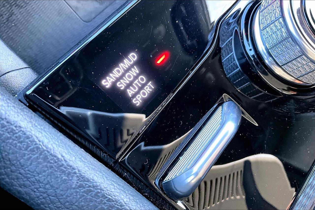 2024 Jeep Grand Cherokee Limited |BlackAppearance |LuxTech |Panoroof |4X4 Photo