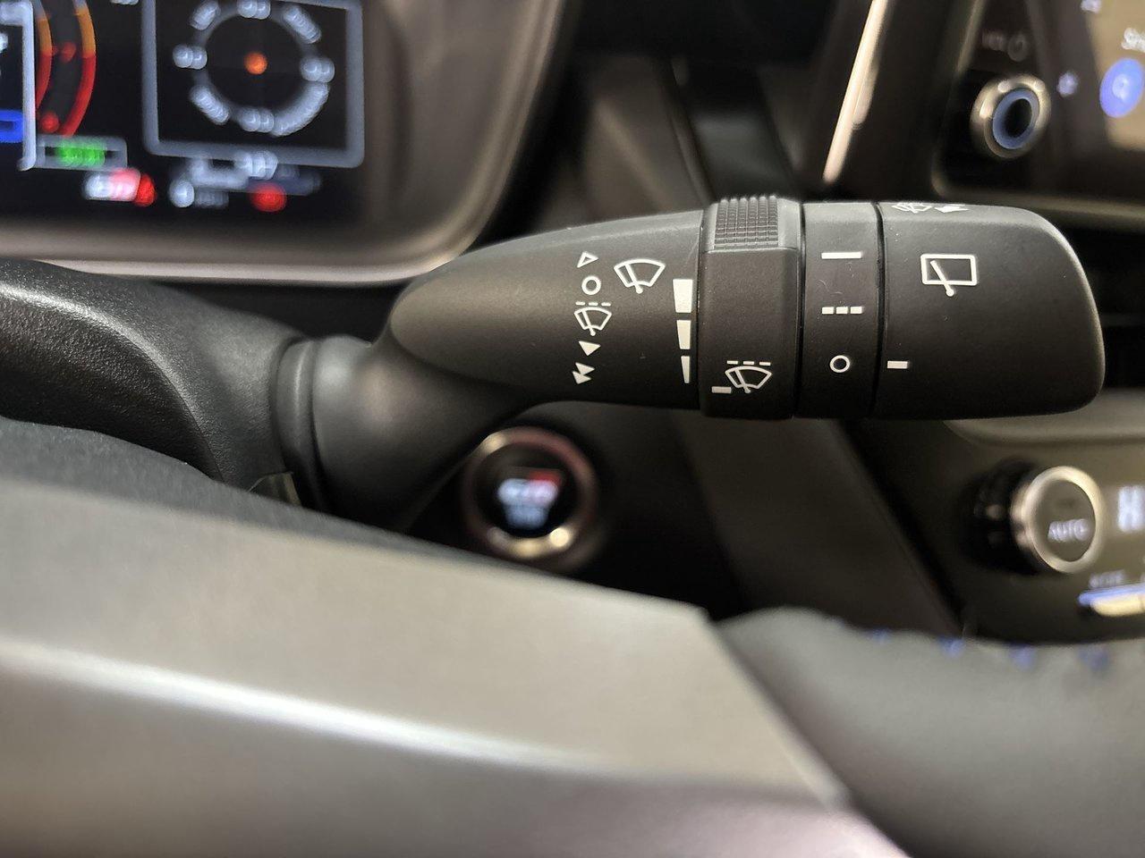 13570568