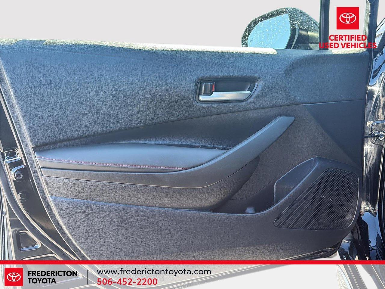 2025 Toyota Corolla Hybrid SE Photo