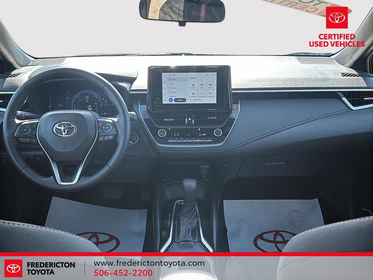 2025 Toyota Corolla Hybrid SE Photo