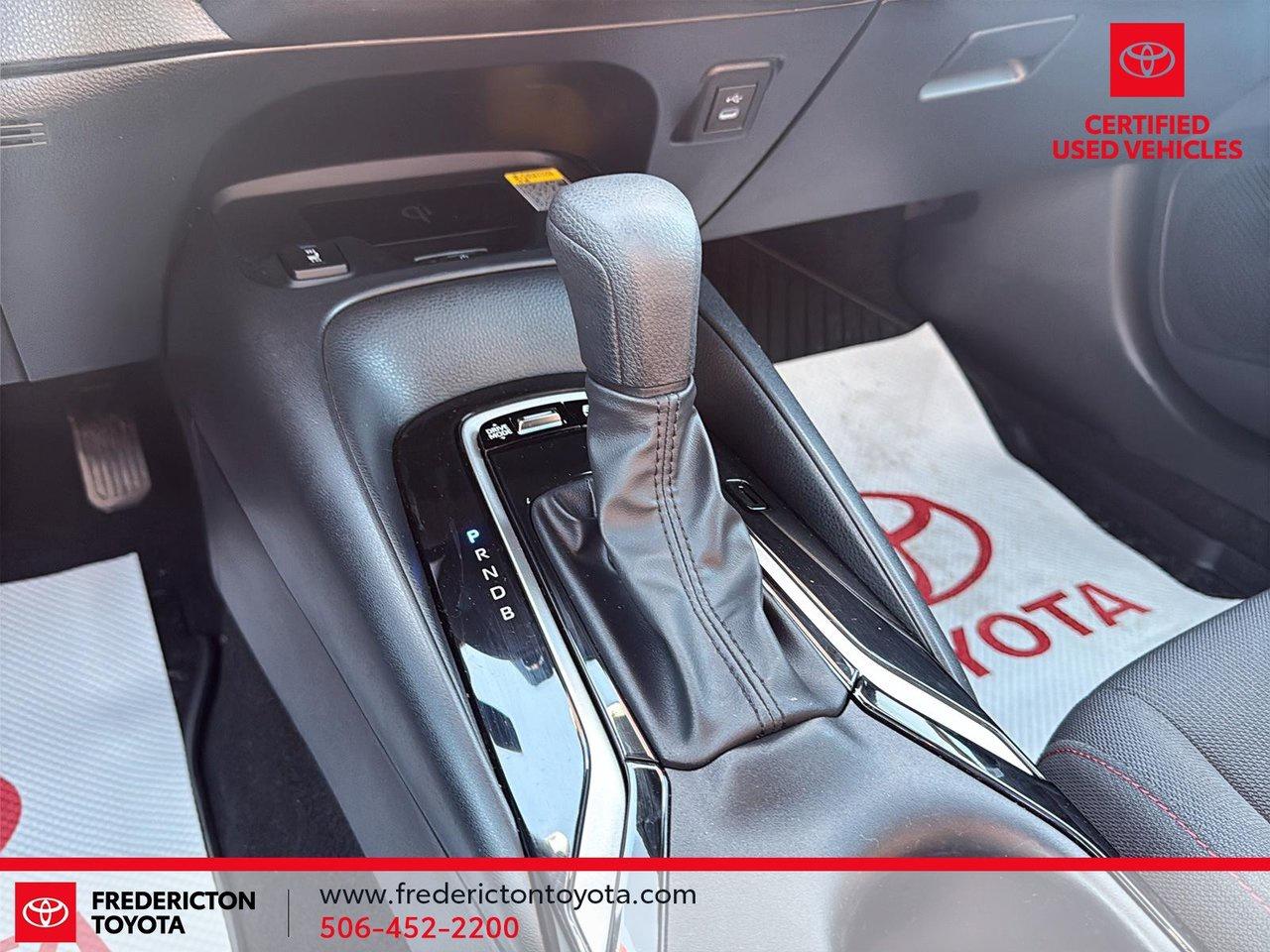 2025 Toyota Corolla Hybrid SE Photo