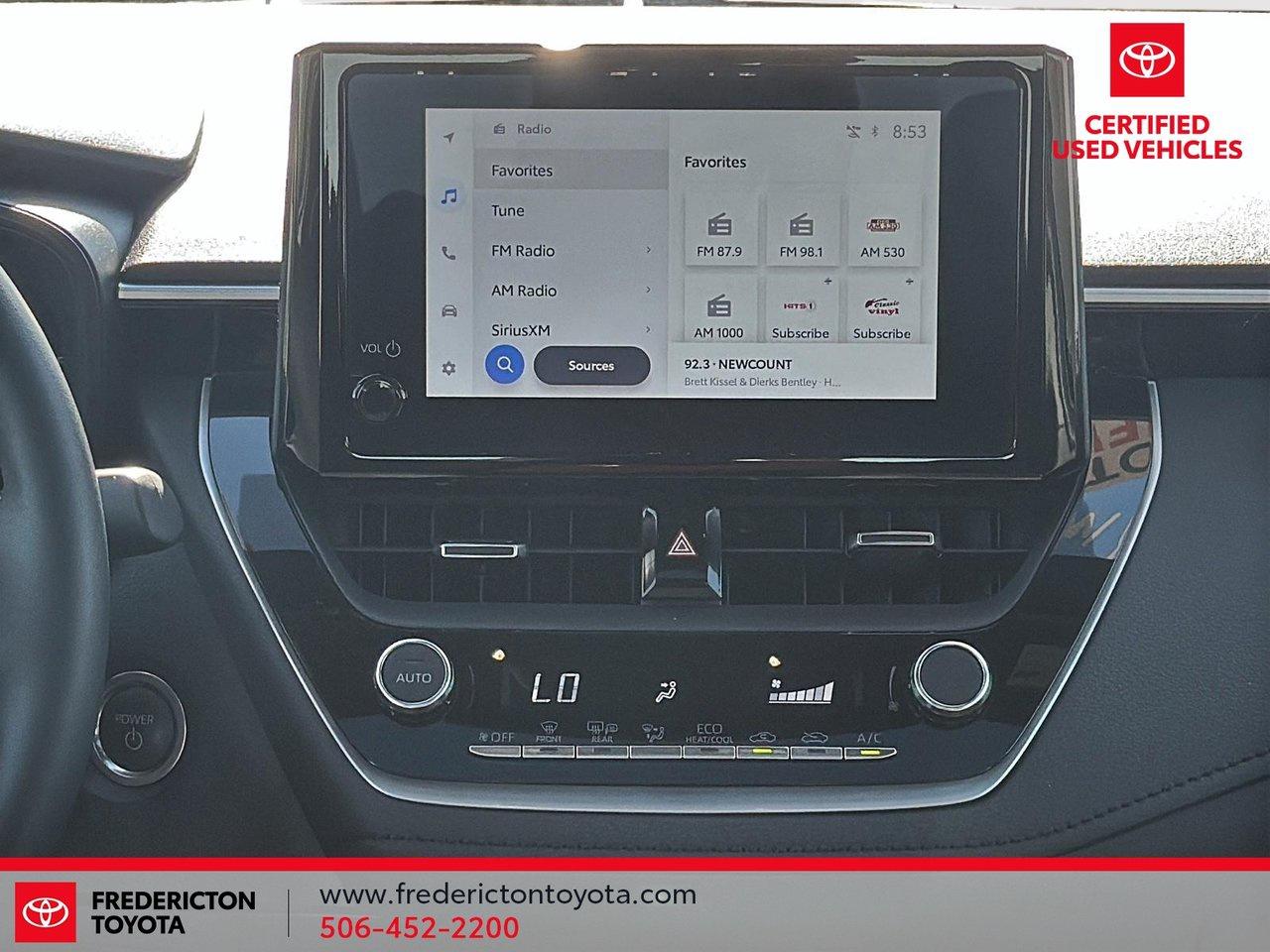 2025 Toyota Corolla Hybrid SE Photo