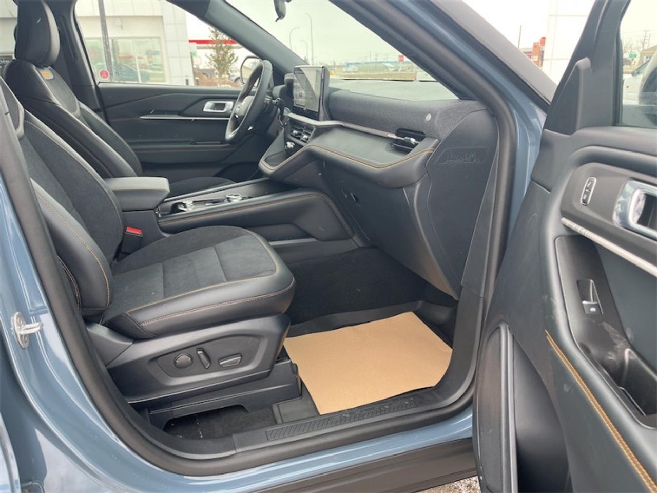 2026 Ford Explorer Tremor  - Cooled Seats -  BlueCruise Photo5